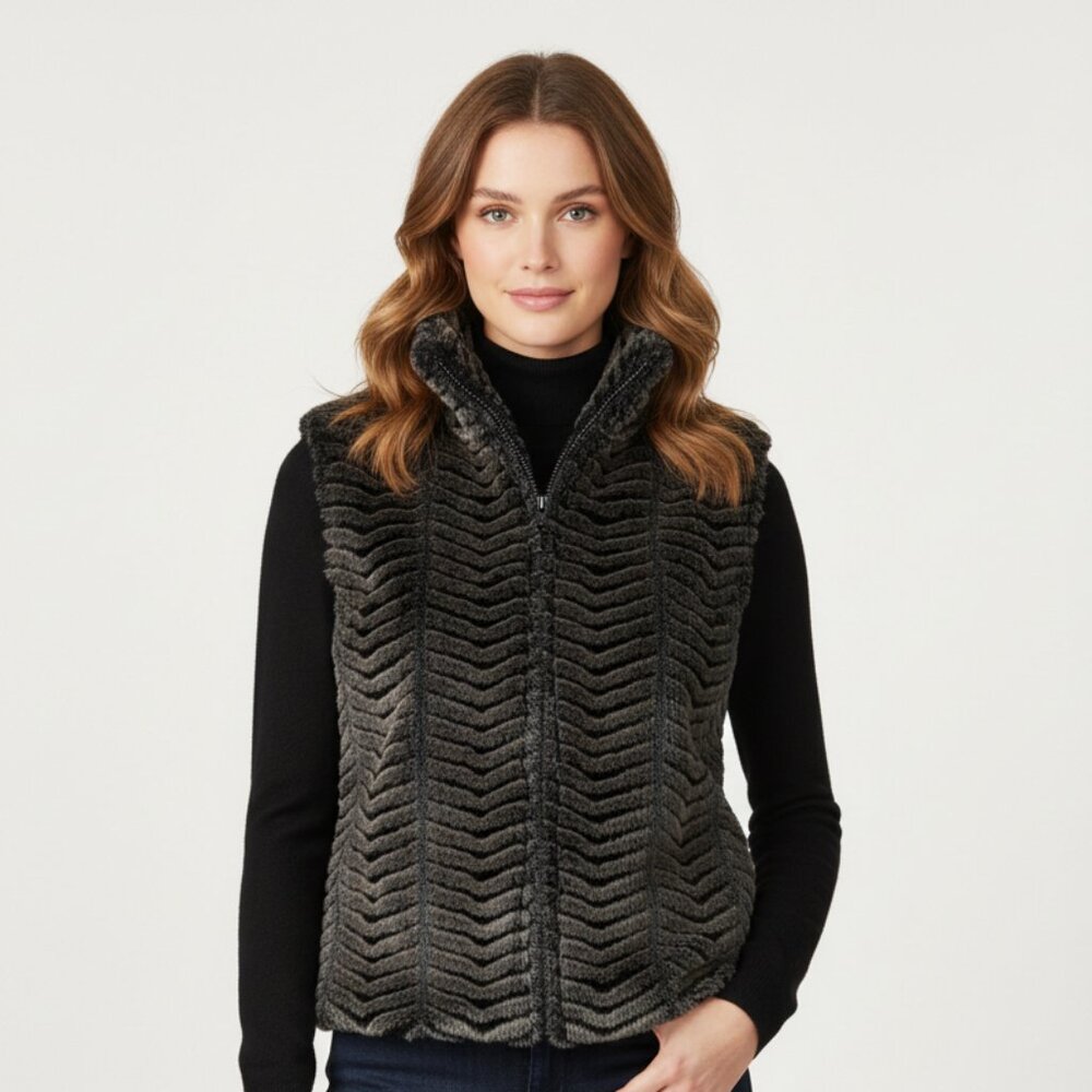 Ski Resort Cabin Core Black Mountain Faux Fur Vest Medium, Grey Brown, Pockets